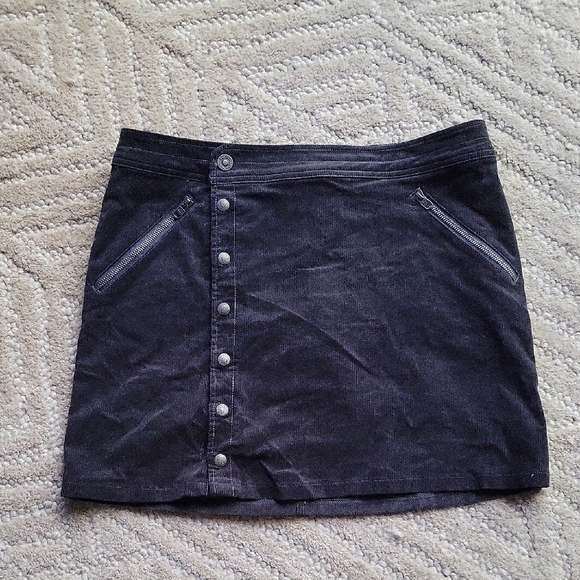 Kuhl Black Corduroy Button Zipper Front Mini Skirt Indie Grunge Gorpcore Sz 10 - Picture 1 of 10